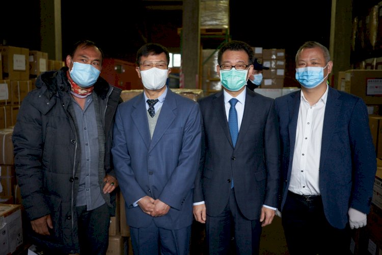 Donacija začitnih mask za člane PSS s strani Združenja Kitajcev iz Slovenije